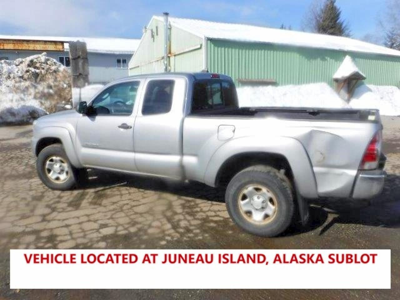 2015 Toyota Tacoma Base - Фото 2