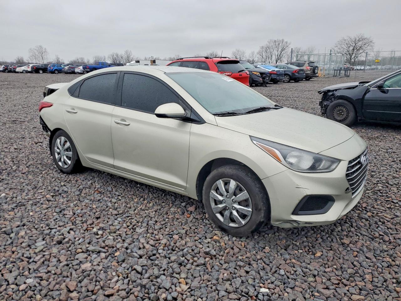 2020 Hyundai Accent Se - Фото 4