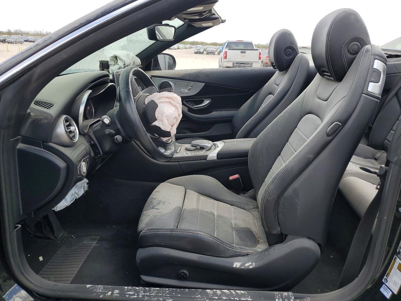 2017 Mercedes-Benz C 300 4Matic - Image 7