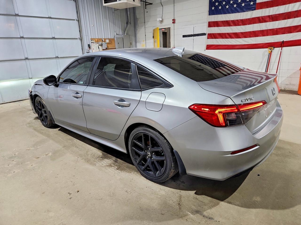 2023 Honda Civic - Фото 2