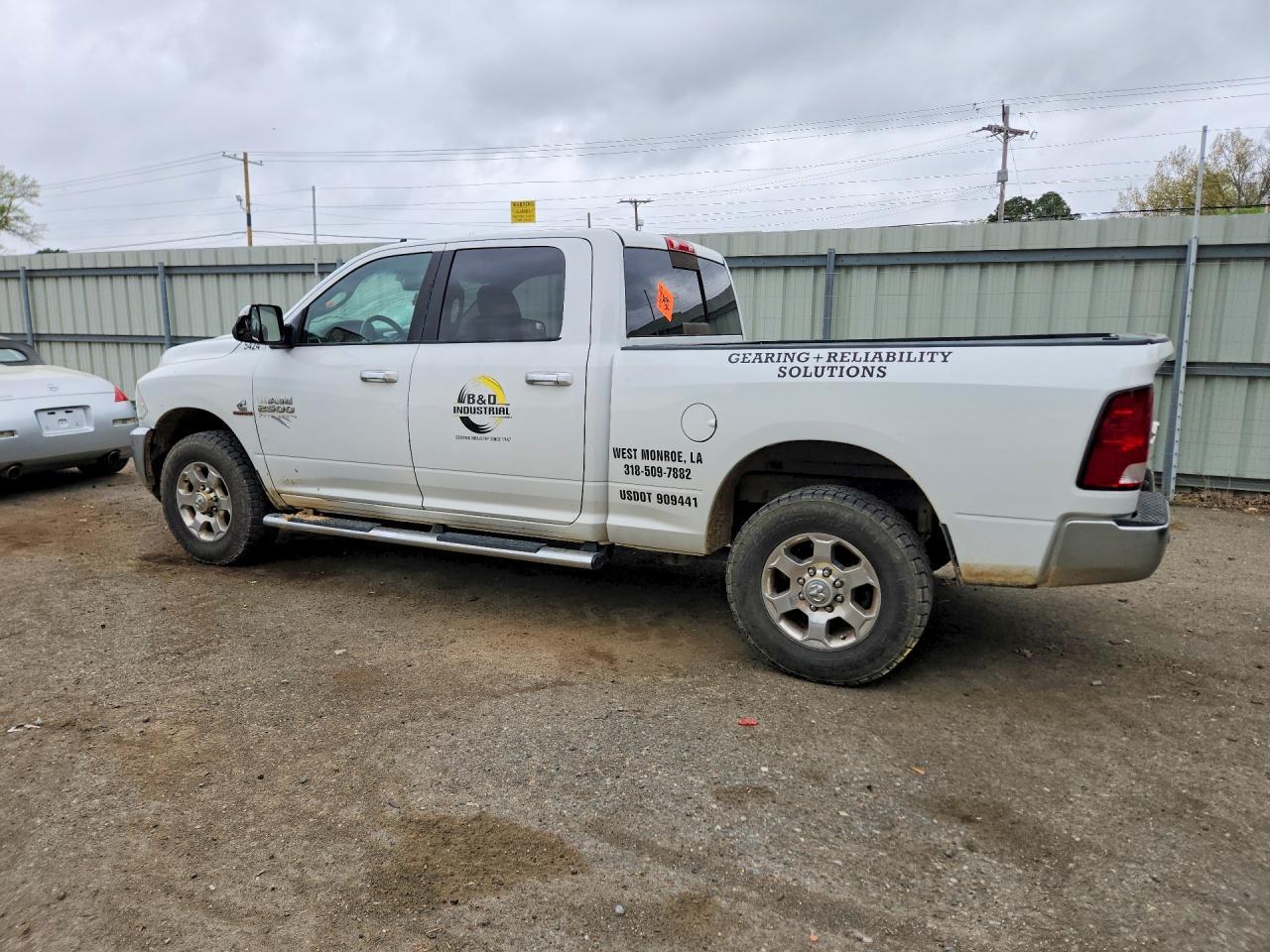 2017 Ram 2500 Slt - Image 2