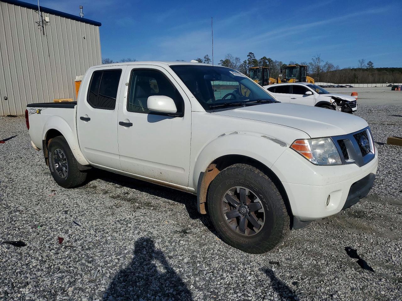 2018 Nissan Frontier Pro-4X - Image 4