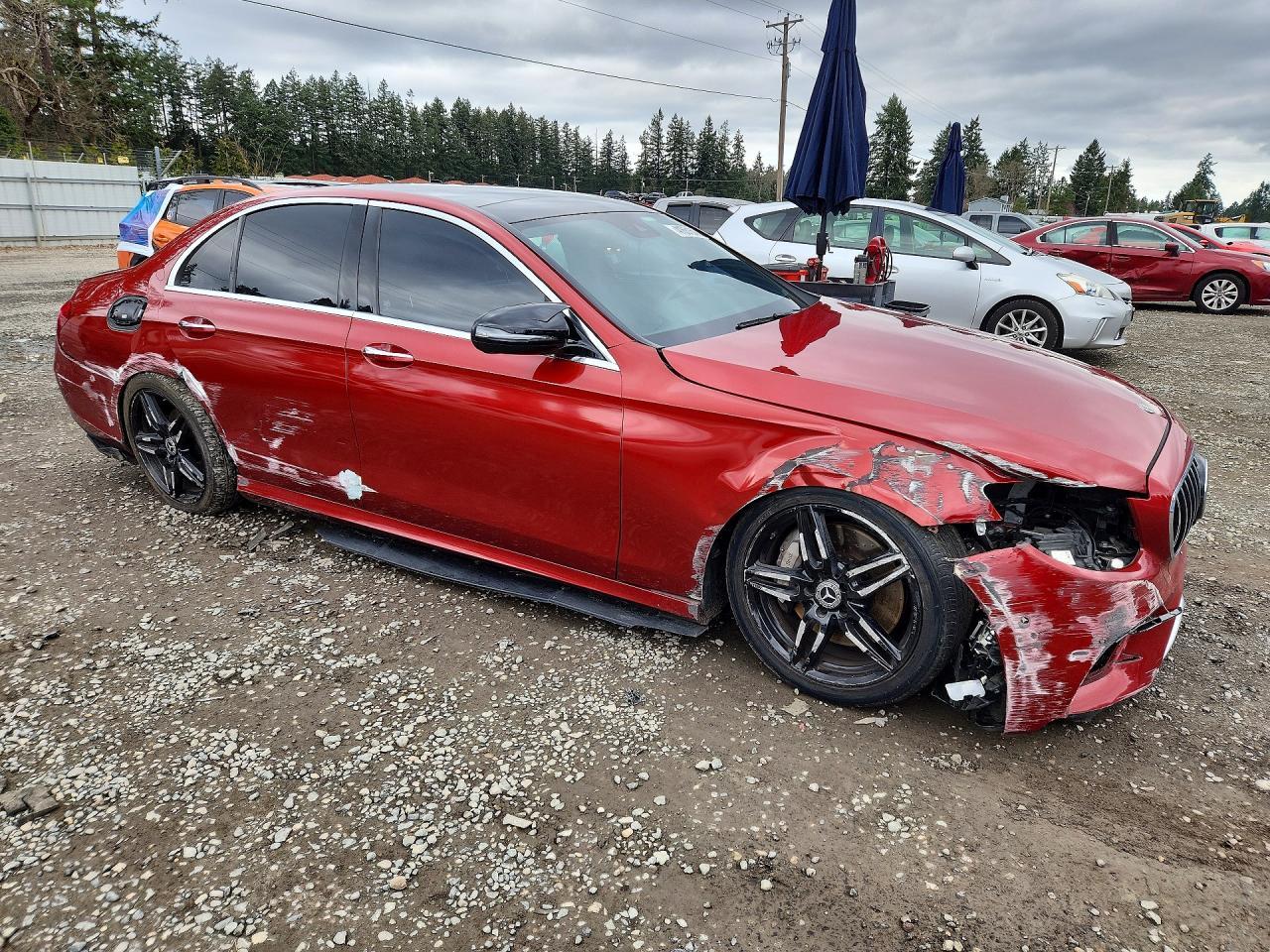 2018 Mercedes-Benz E 300 - Фото 4