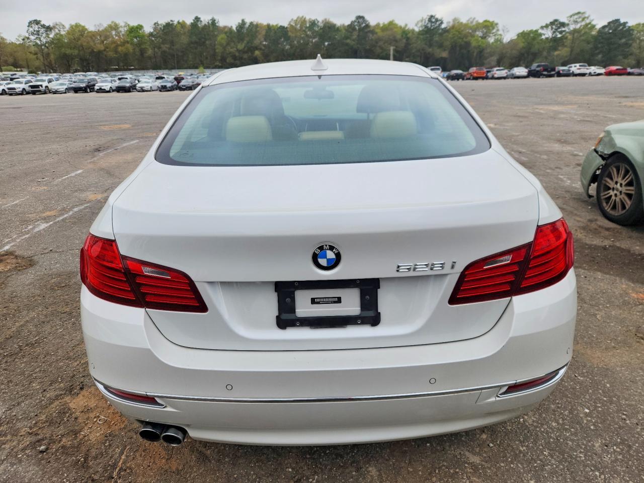2016 BMW 528 I - Image 6