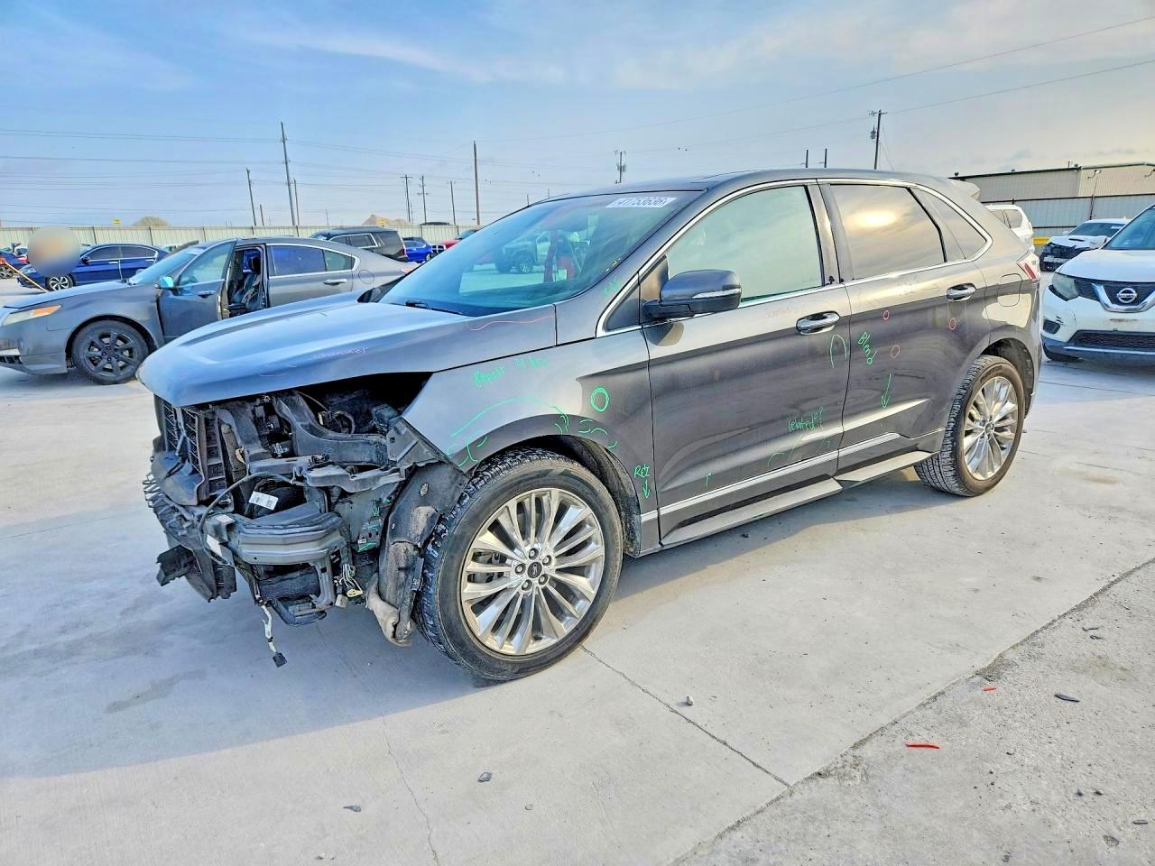 2020 Ford Edge Titanium