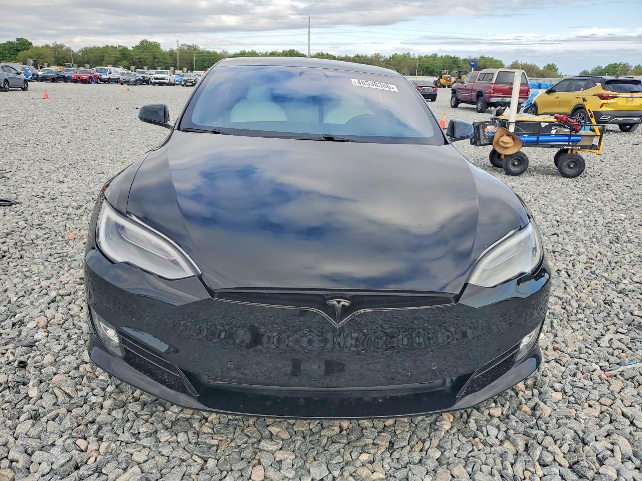2020 Tesla Model S - Image 5