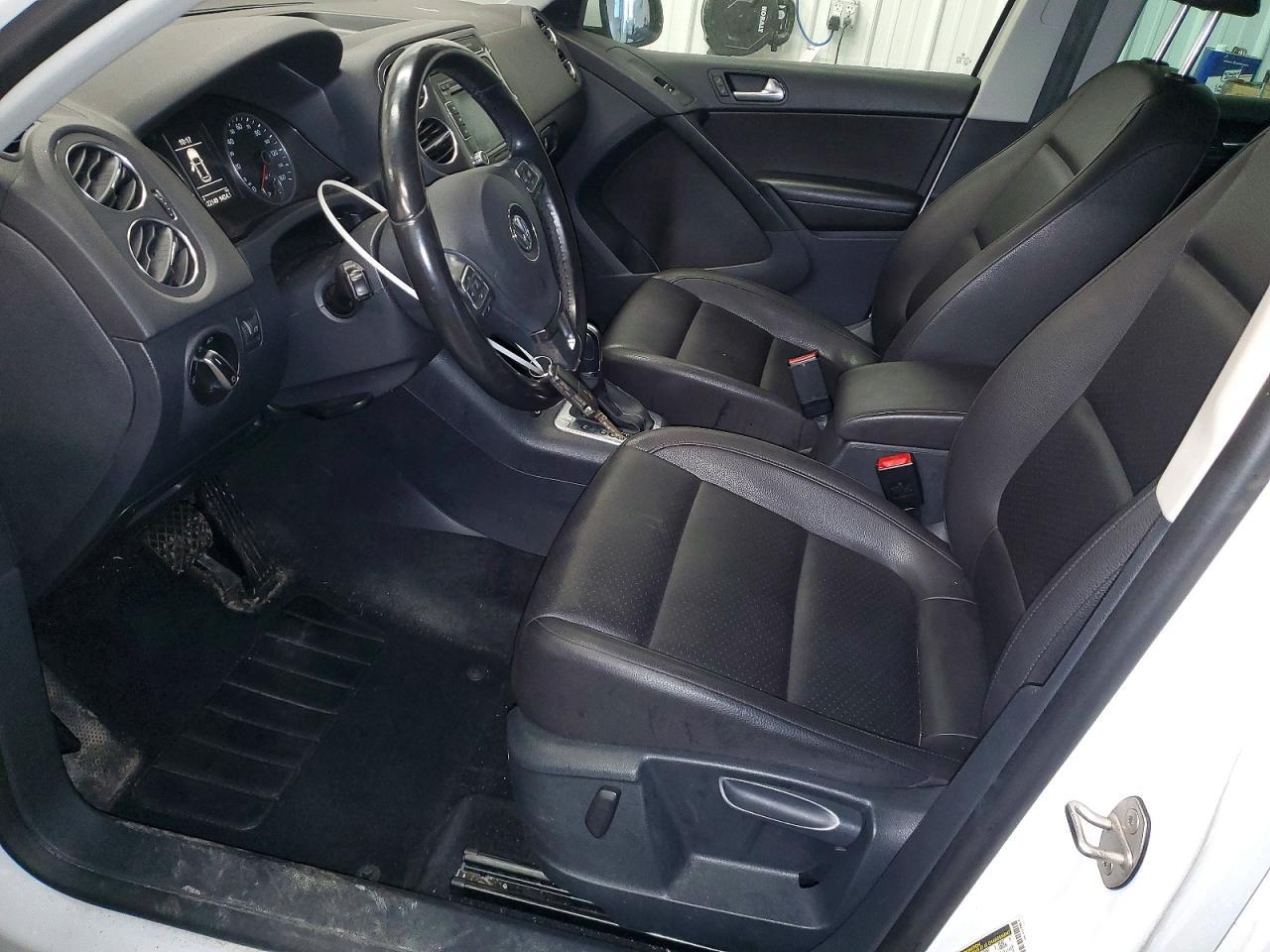 2013 Volkswagen Tiguan S - Фото 7