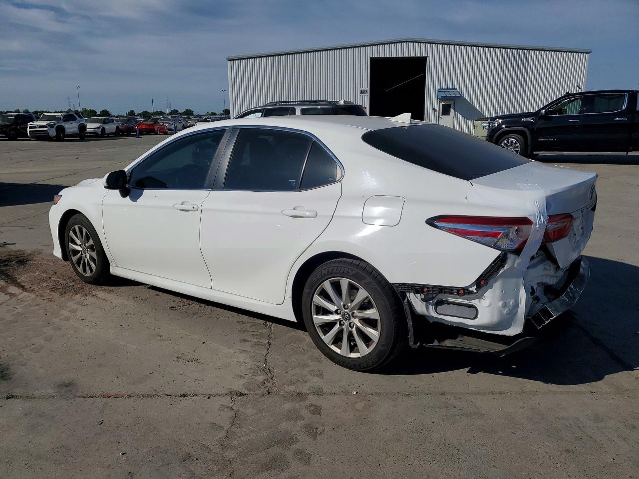 2020 Toyota Camry Le - Image 2