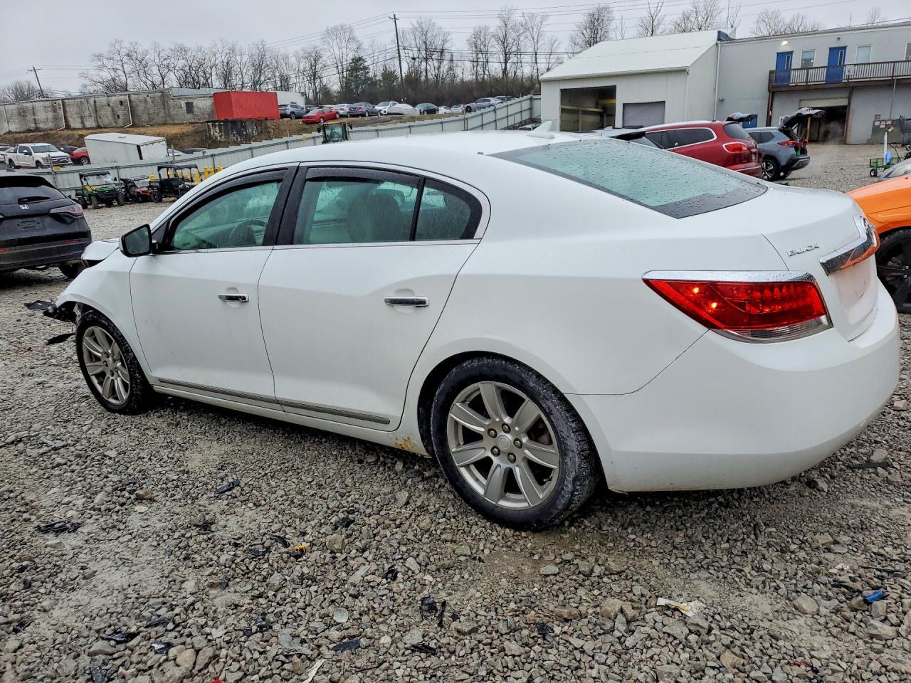 2010 Buick Lacrosse Cx - Фото 2