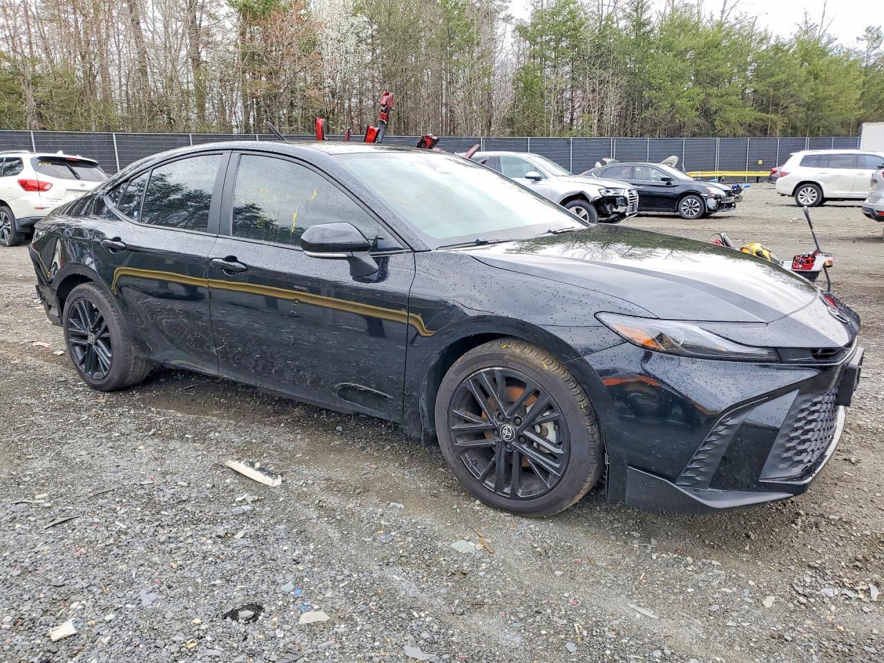 2025 Toyota Camry Se - Фото 4
