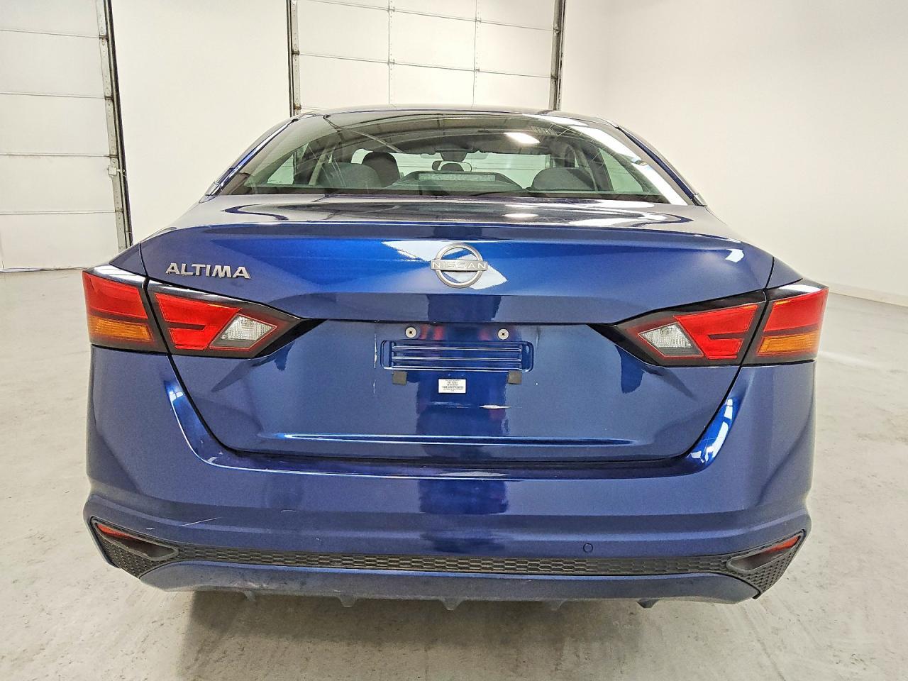 2023 Nissan Altima 2.5 S - Image 6