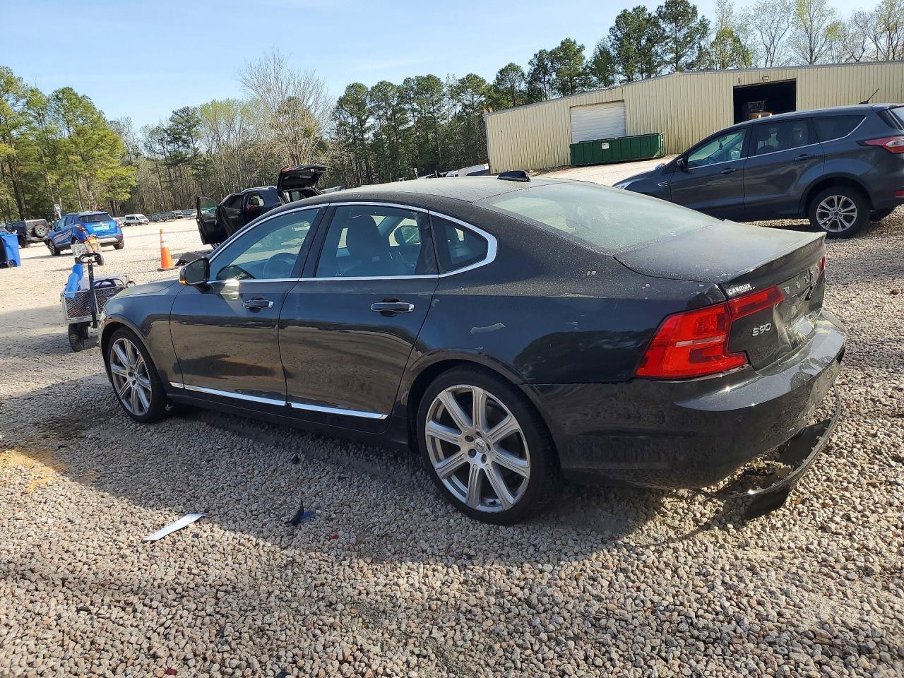 2017 Volvo S90 T6 Inscription - Фото 2