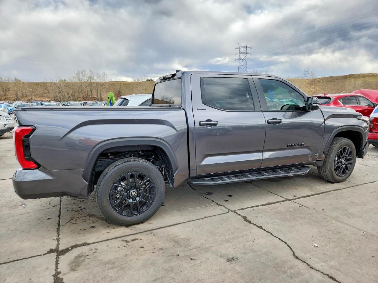 2025 Toyota Tundra Limited - Фото 3