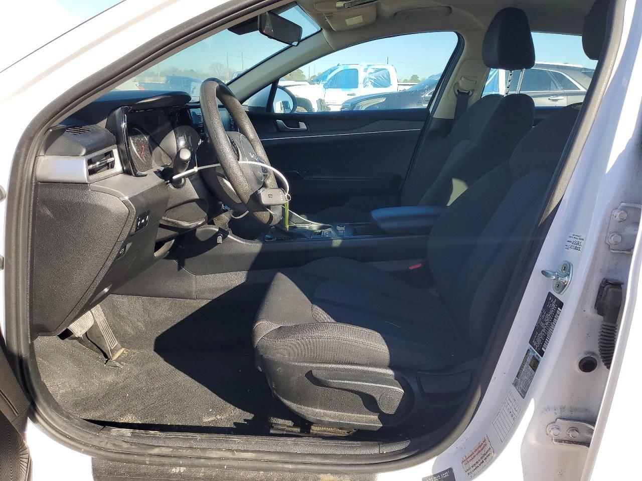 2022 Kia K5 Lxs - Фото 7