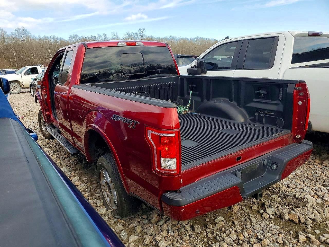 2017 Ford F150 Super Cab - Фото 2