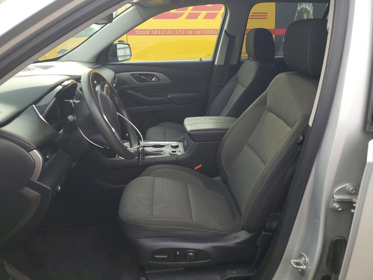 2020 Chevrolet Traverse Ls - Фото 7