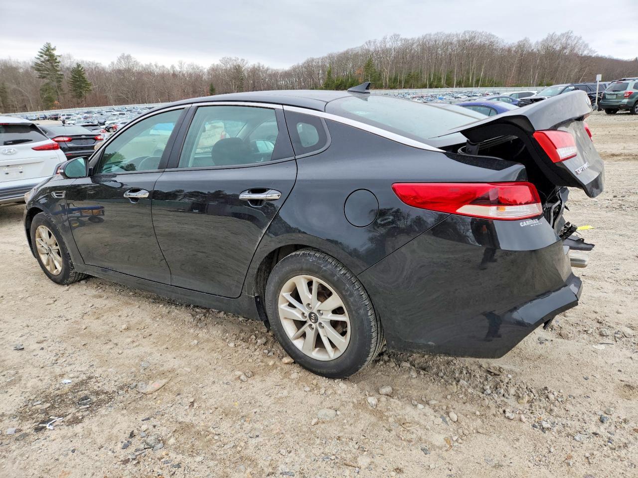 2017 Kia Optima - Image 2