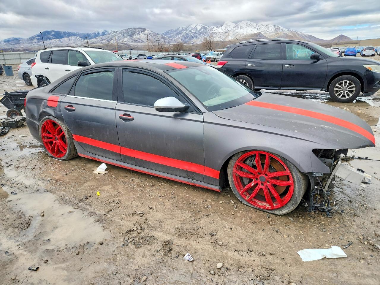 2014 Audi S6 - Image 4