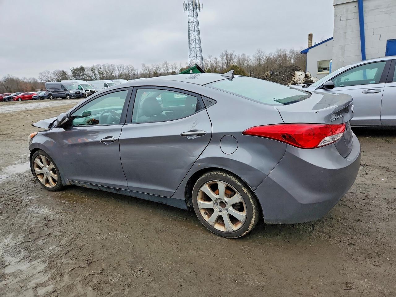 2011 Hyundai Elantra Limited - Фото 2