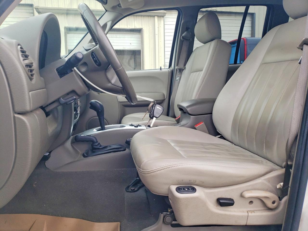 2007 Jeep Liberty Limited - Фото 7