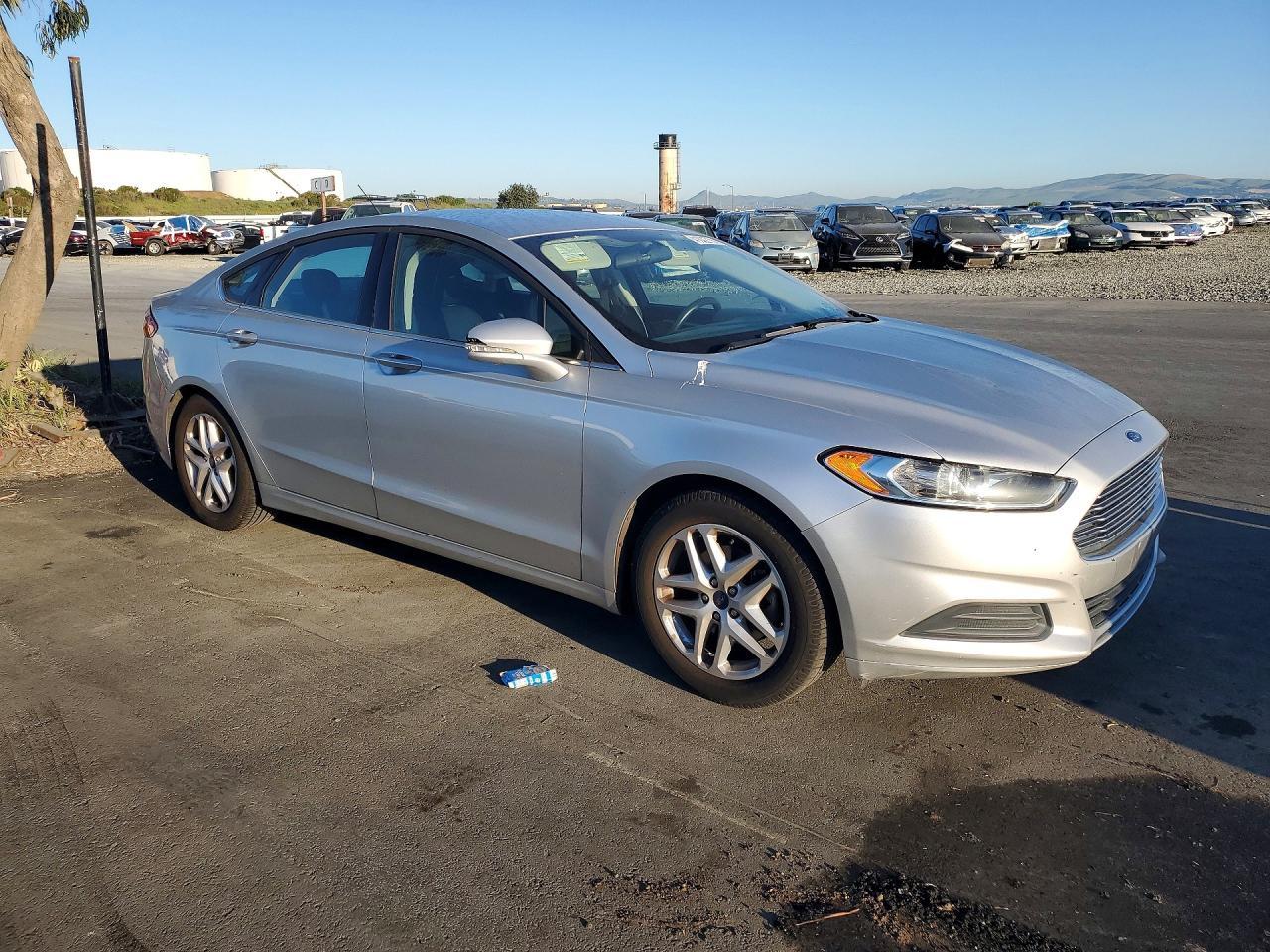 2016 Ford Fusion Se - Фото 4