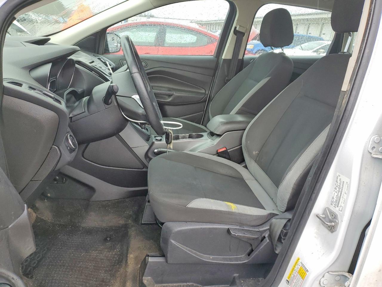 2014 Ford Escape S - Фото 7