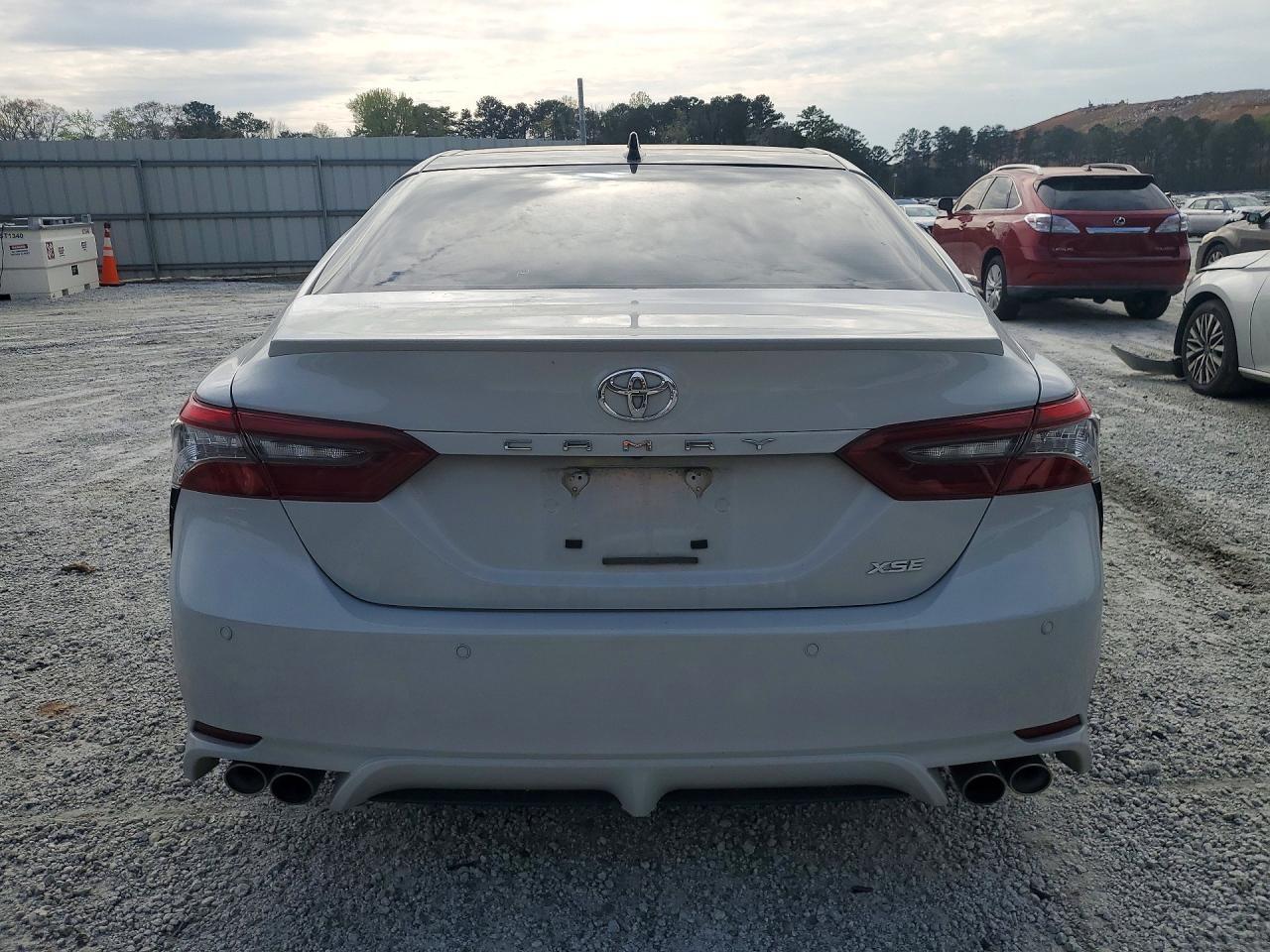 2023 Toyota Camry Xse - Image 6