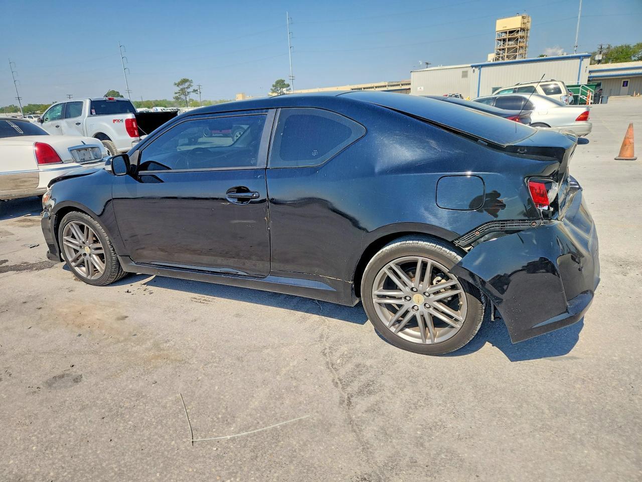 2015 Scion Tc Base - Фото 2