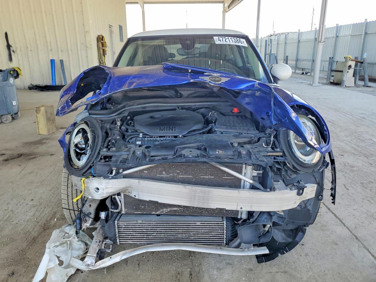 2019 Mini Cooper S - Image 5