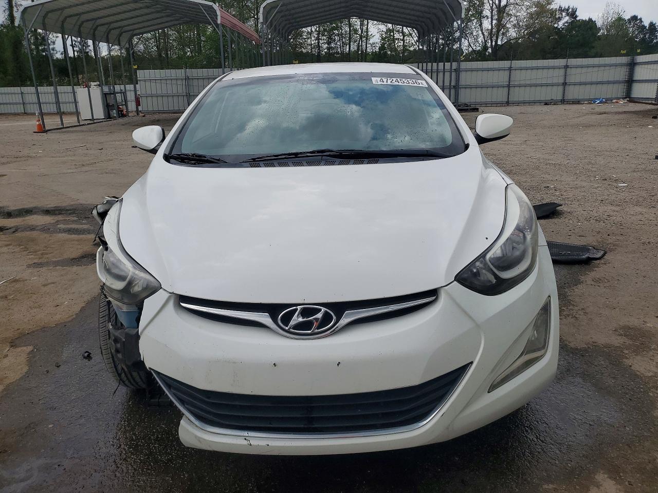 2014 Hyundai Elantra Se - Image 5