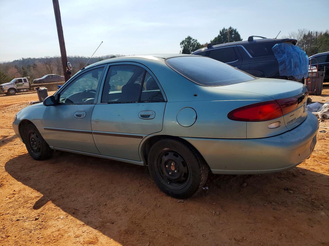 1998 Ford Escort Lx - Image 2