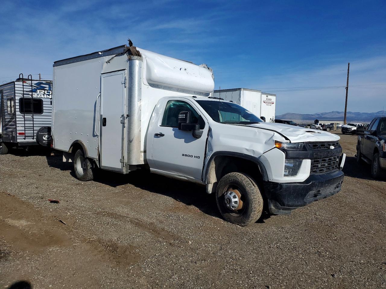 2023 Chevrolet Silverado Hd Box Truck - Фото 4