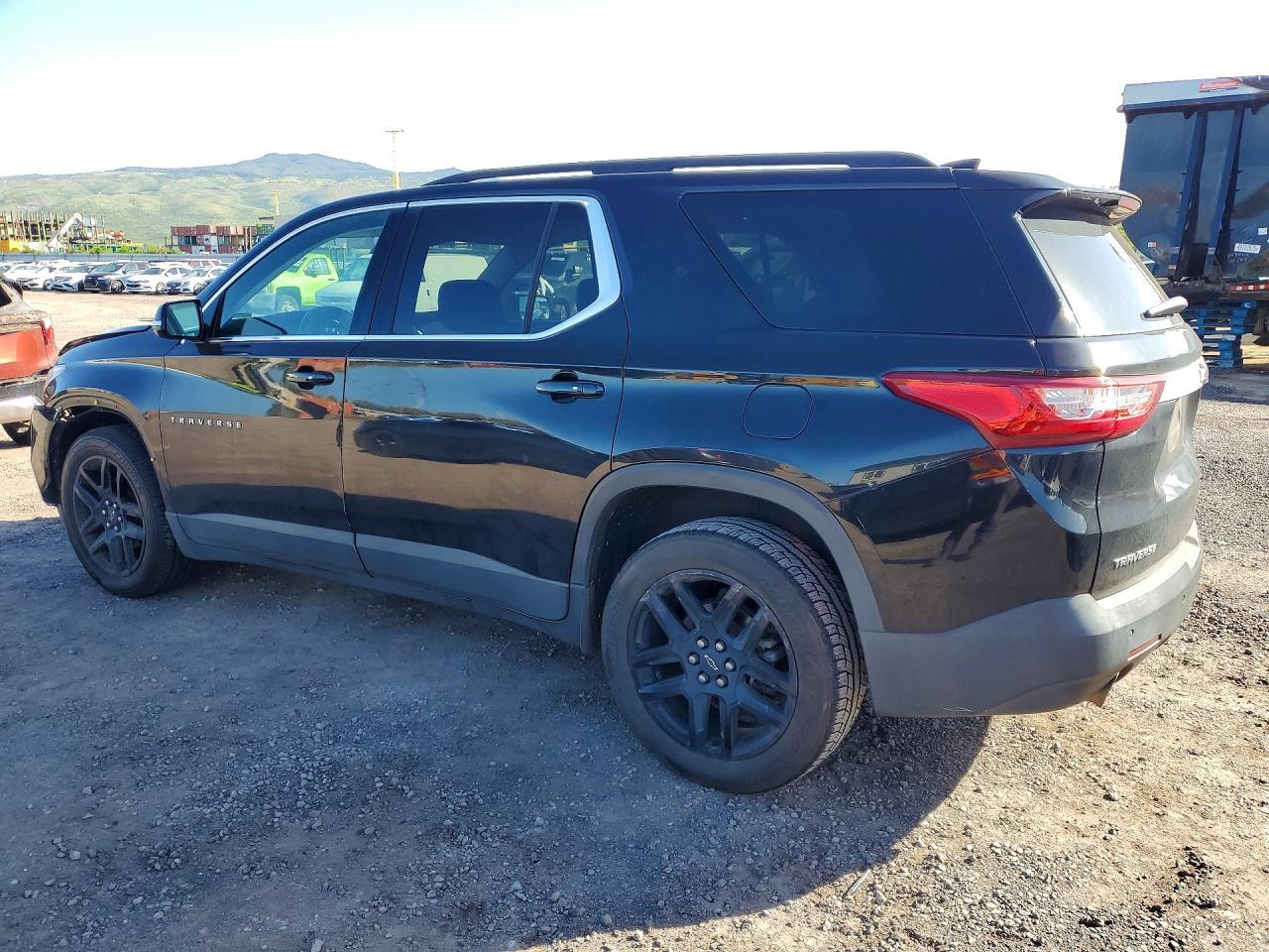 2019 Chevrolet Traverse Lt - Фото 2