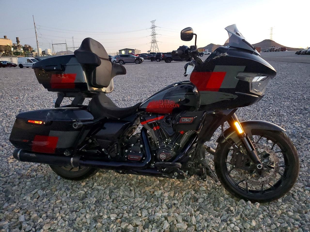 2025 Harley Davidson Fltrxstse