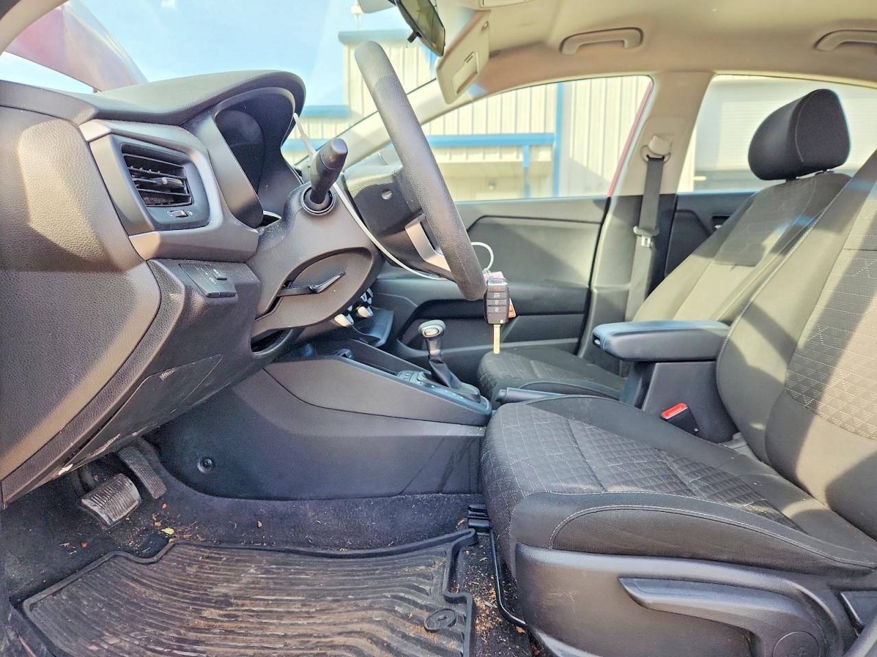 2019 Kia Rio S - Image 7