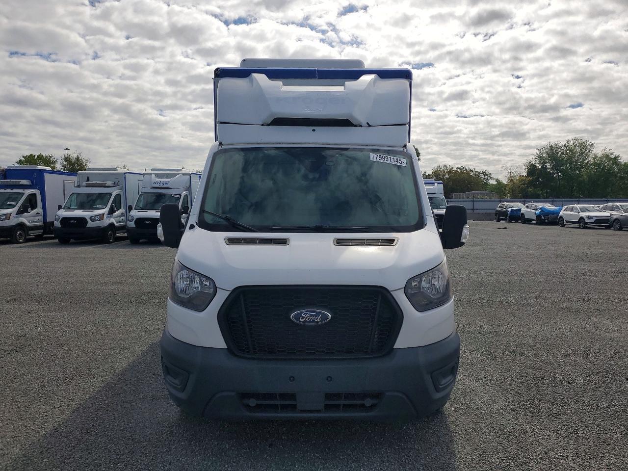 2021 Ford Transit Delivery Truck - Фото 5