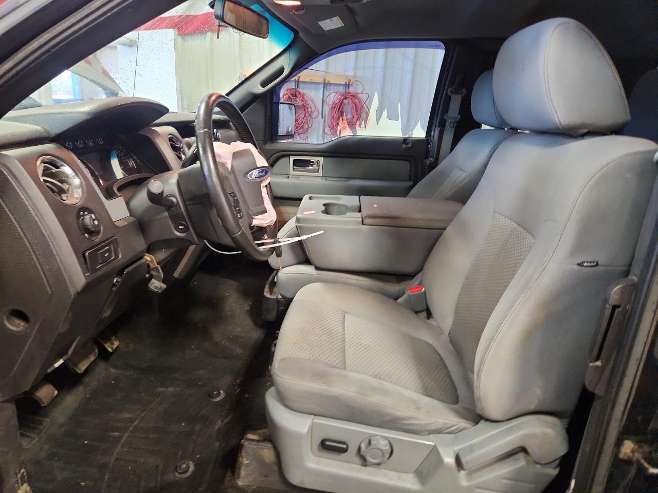 2011 Ford F150 Super Cab - Фото 7