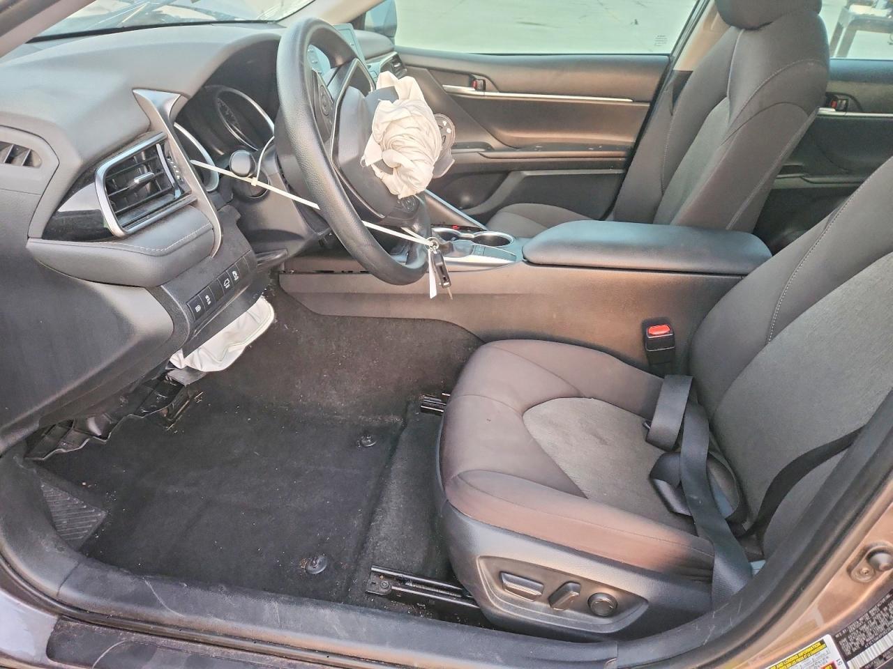 2023 Toyota Camry Le - Фото 7