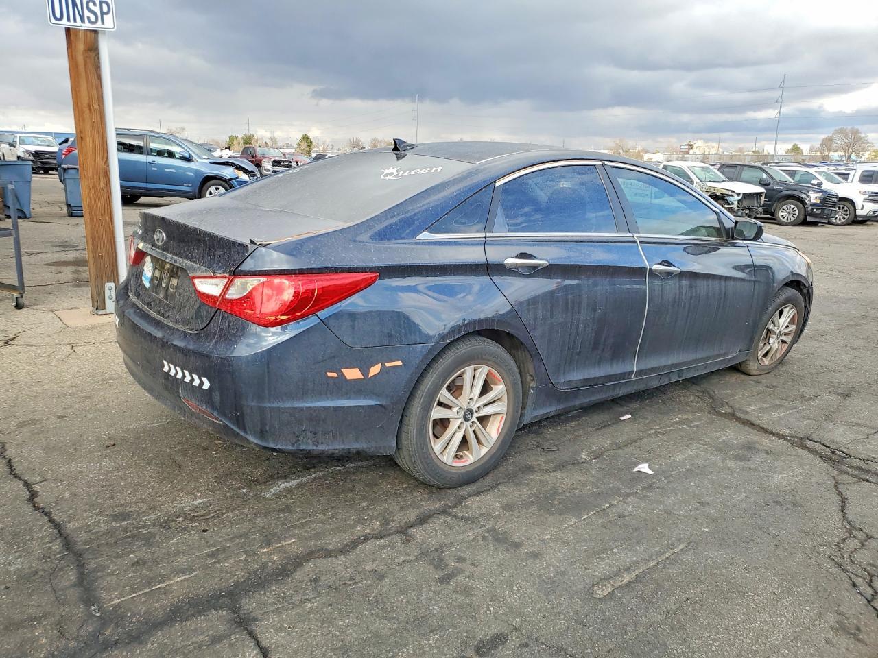 2013 Hyundai Sonata Gls - Image 3