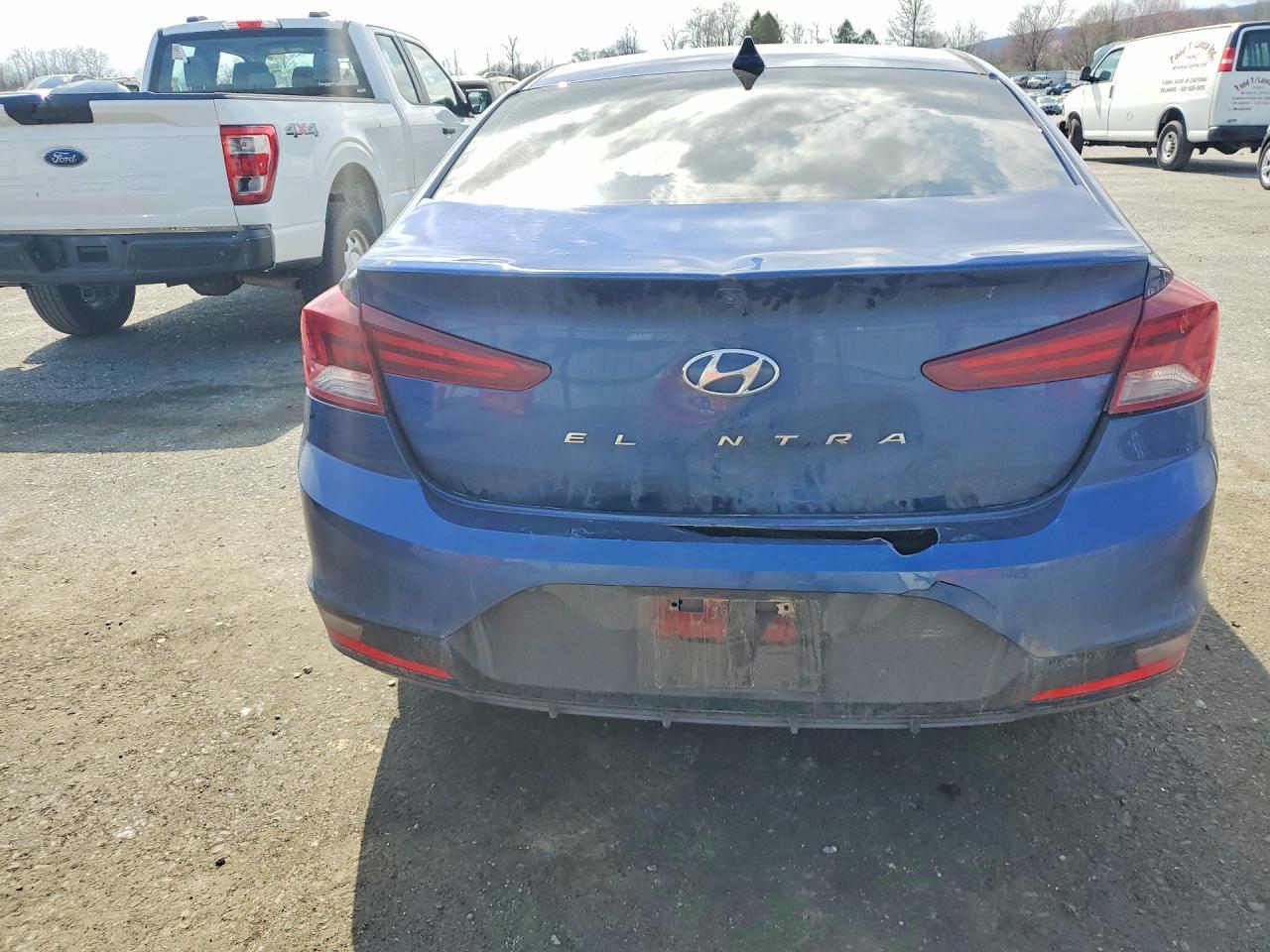 2020 Hyundai Elantra Sel - Фото 6