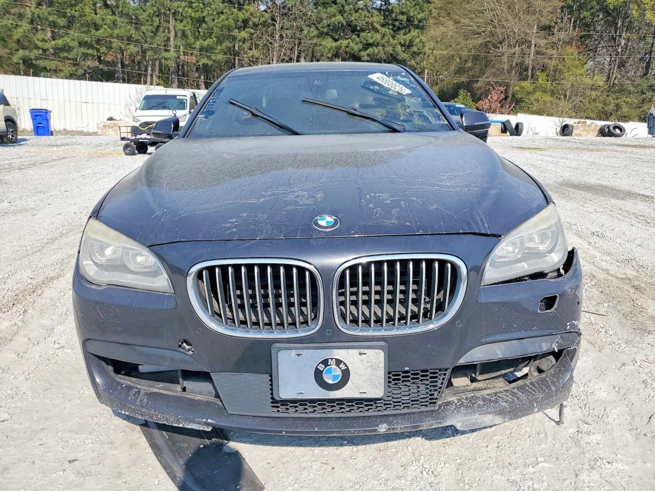 2015 BMW 750 Li - Image 5