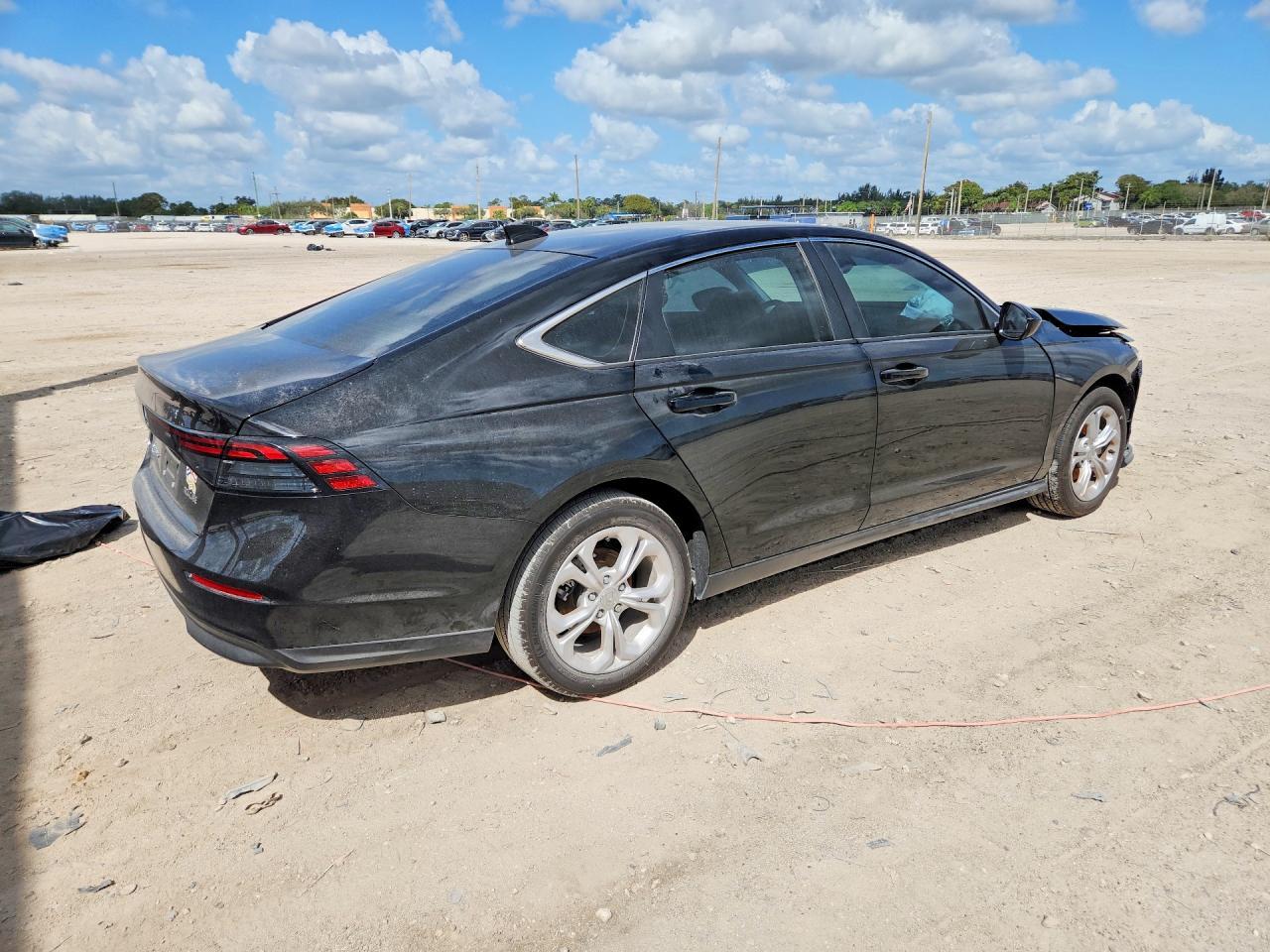 2025 Honda Accord Lx - Image 3