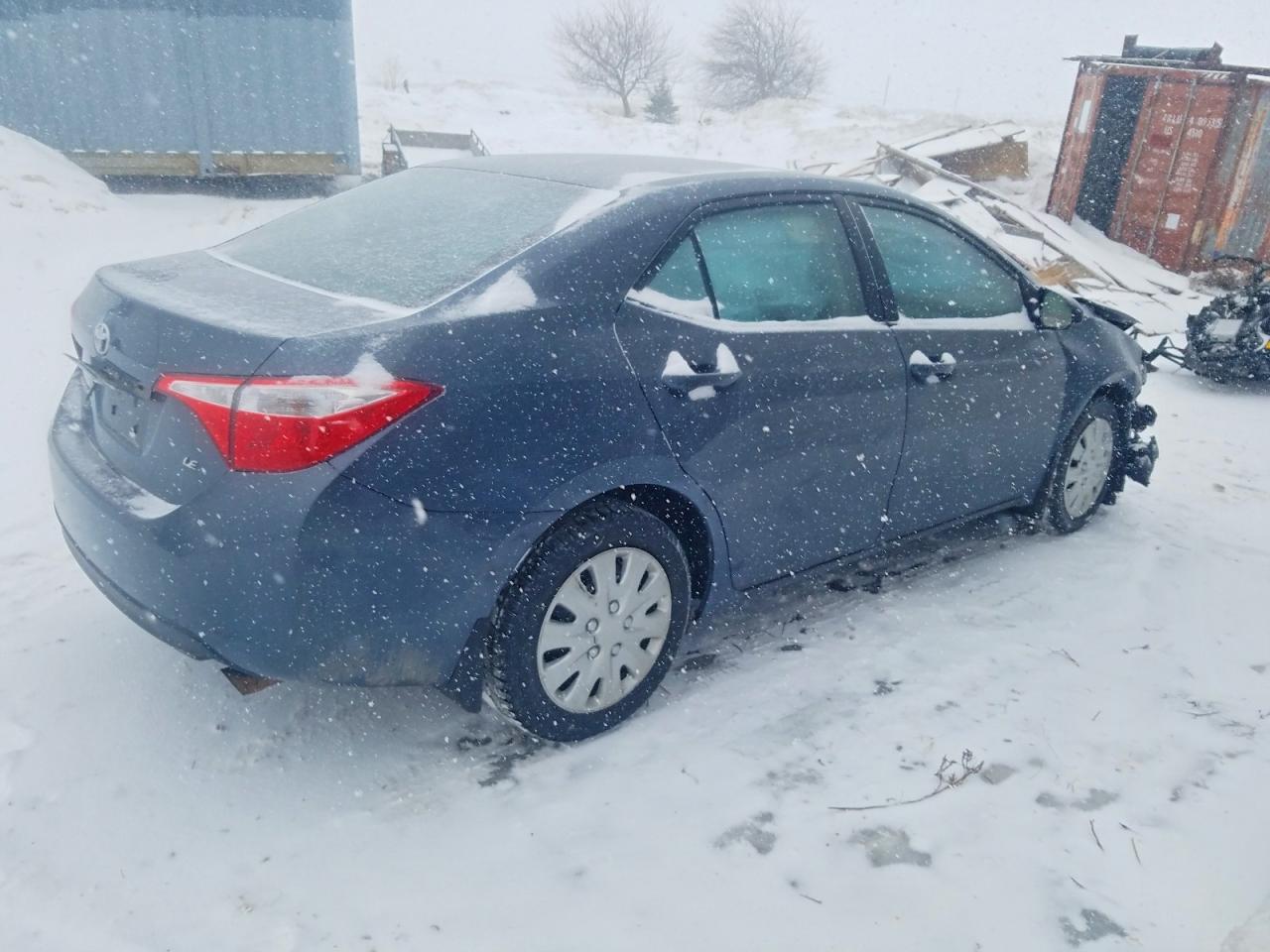 2014 Toyota Corolla Le - Фото 3