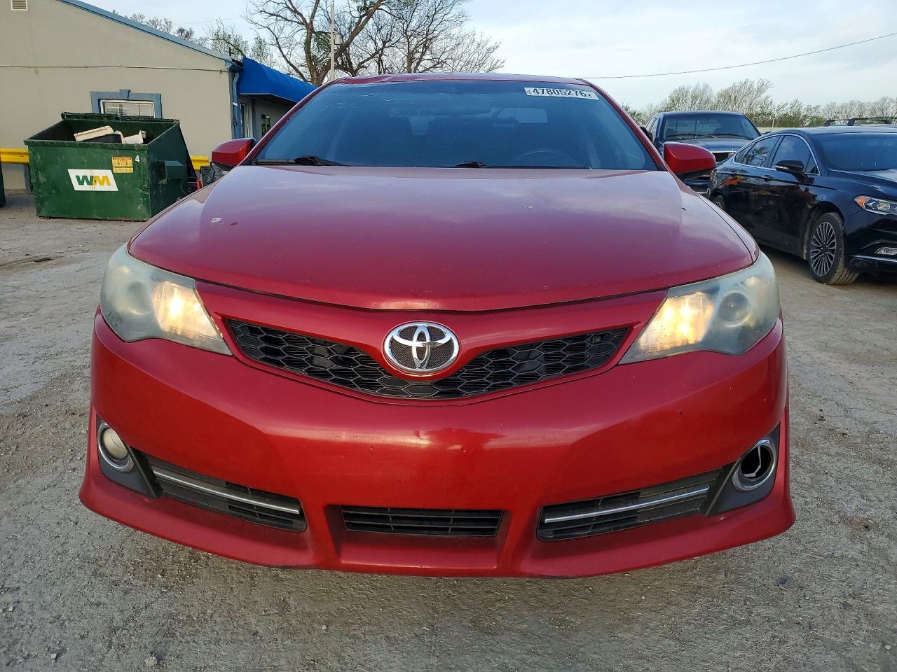 2014 Toyota Camry Se - Image 5