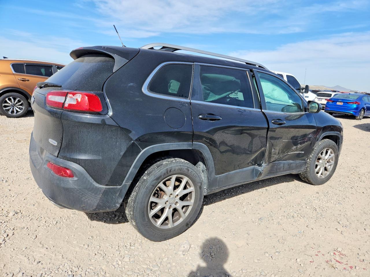 2015 Jeep Cherokee Latitude - Фото 3