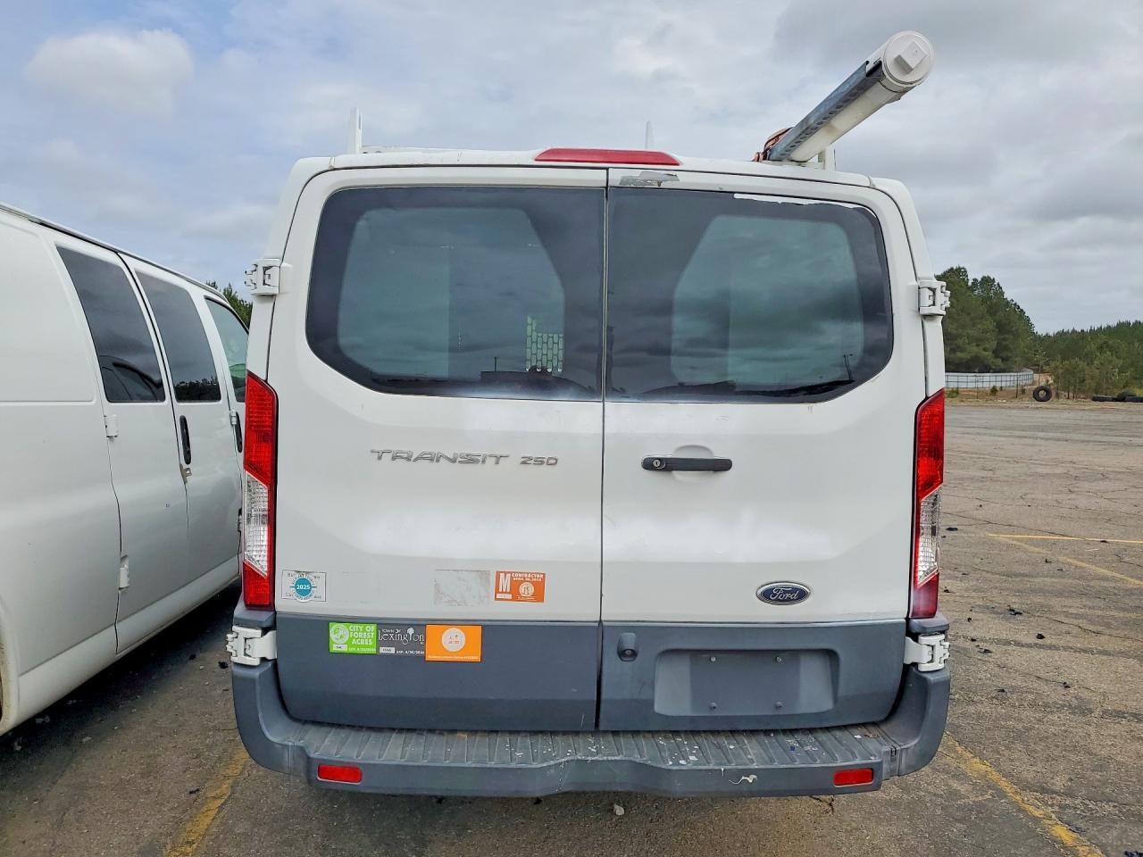 2018 Ford Transit T-250 - Фото 6