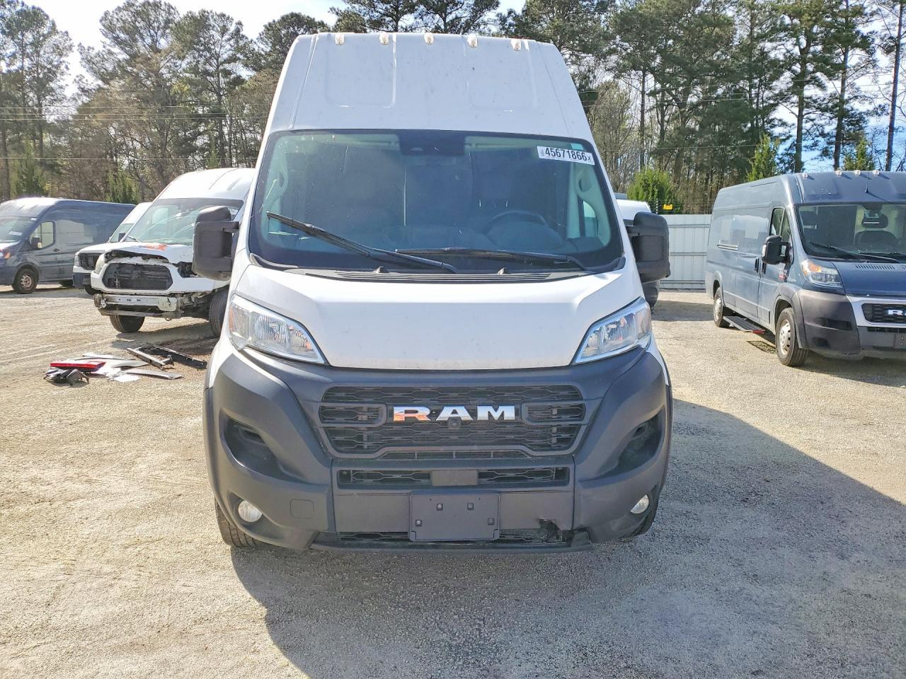 2023 Ram Promaster 3500 Delivery Van - Image 5