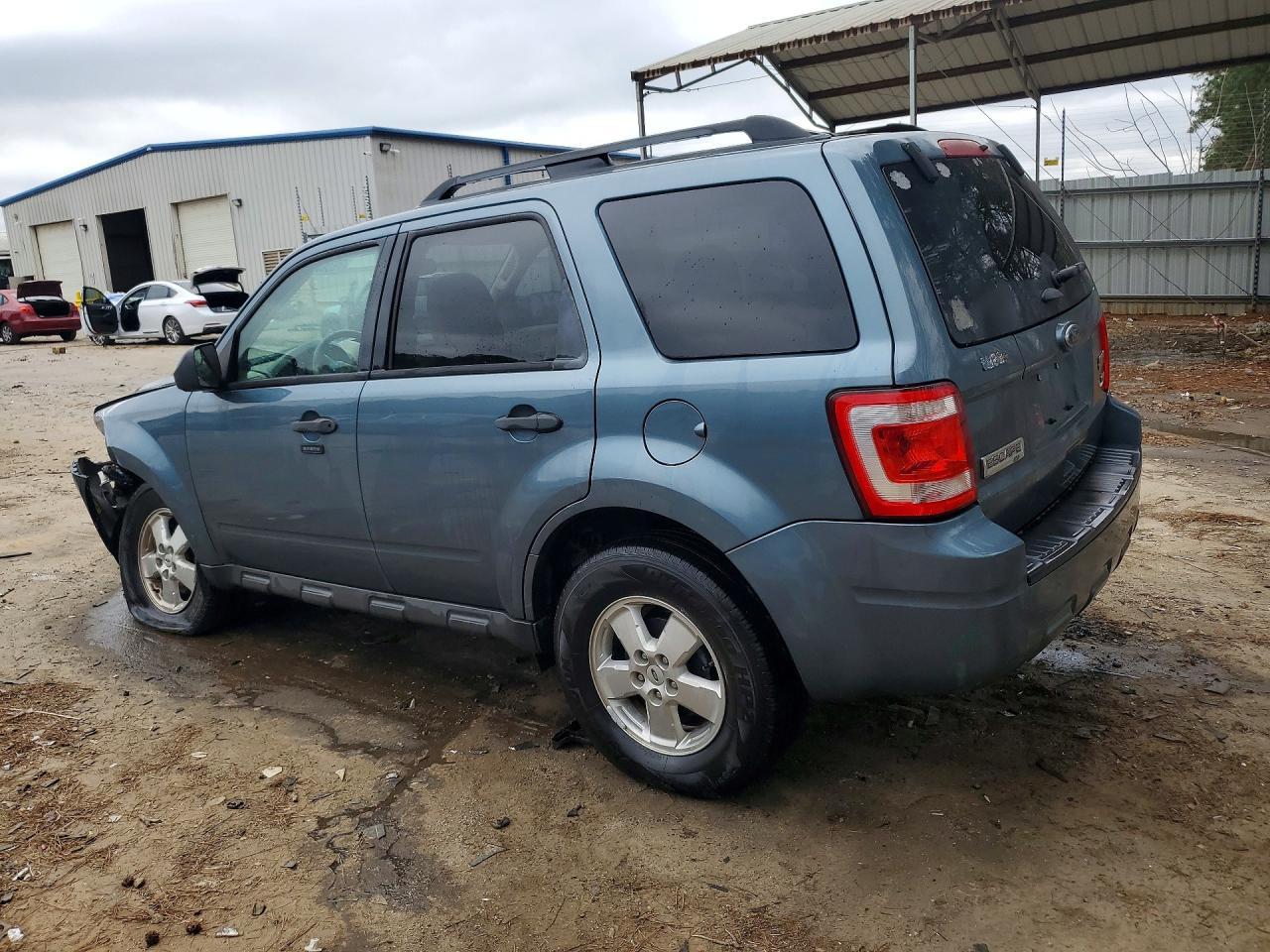 2012 Ford Escape Xlt - Фото 2