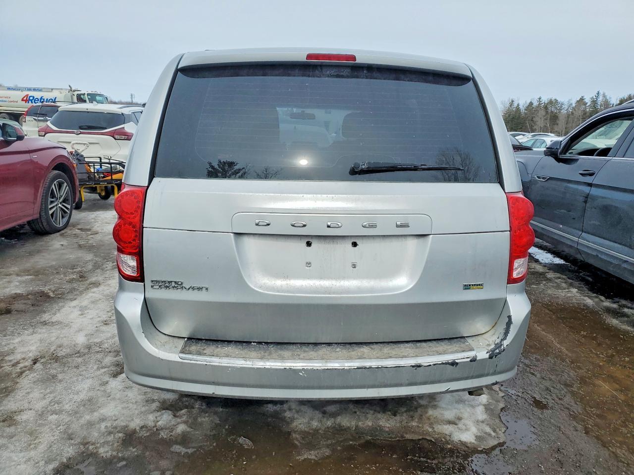 2011 Dodge Grand Caravan Express - Image 6