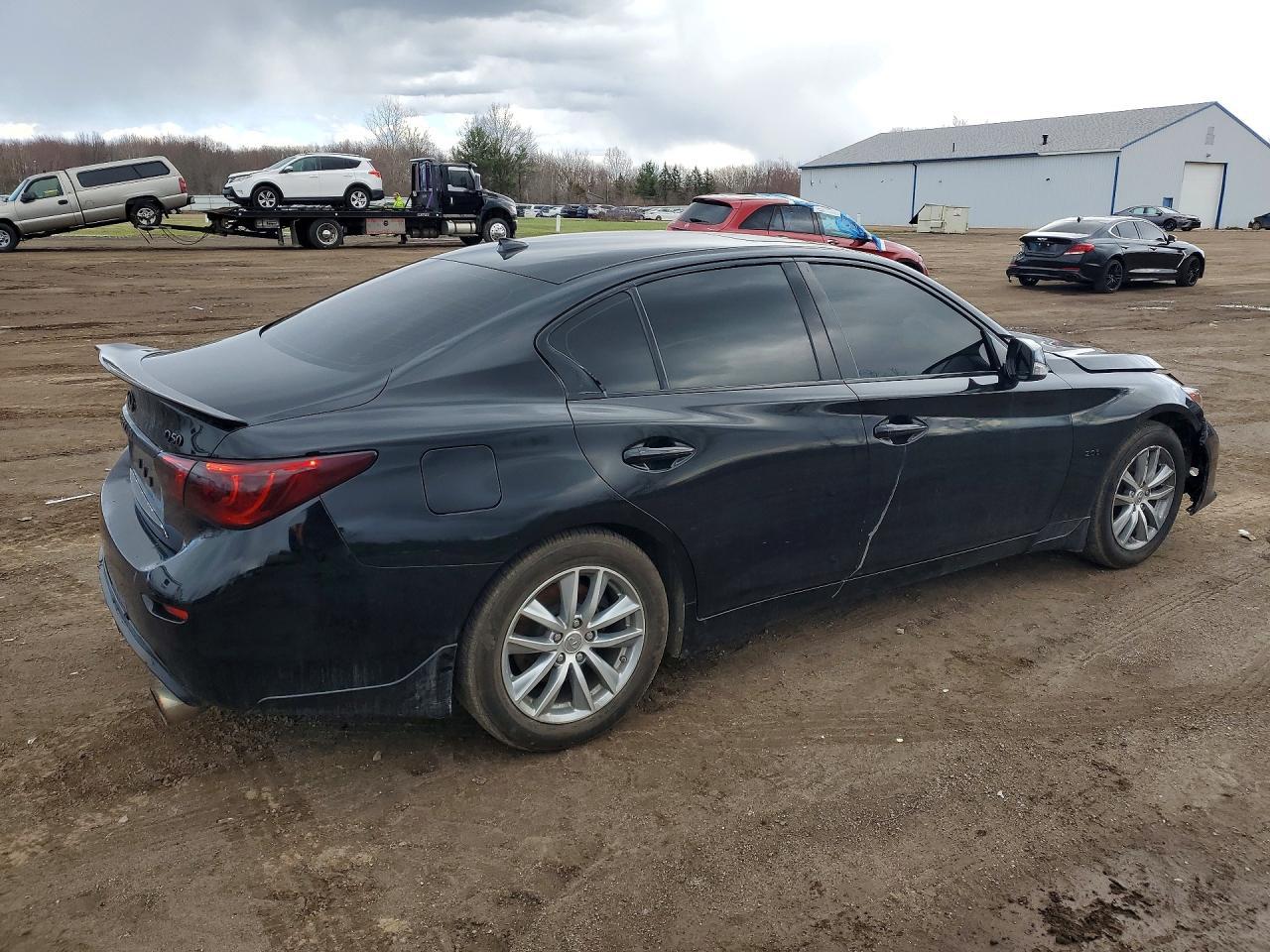 2016 Infiniti Q50 2.0T Premium - Фото 3
